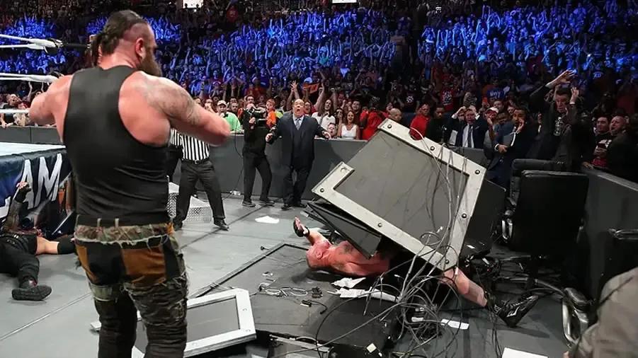 10635 braun strowman brock lesnar summerslam 2017