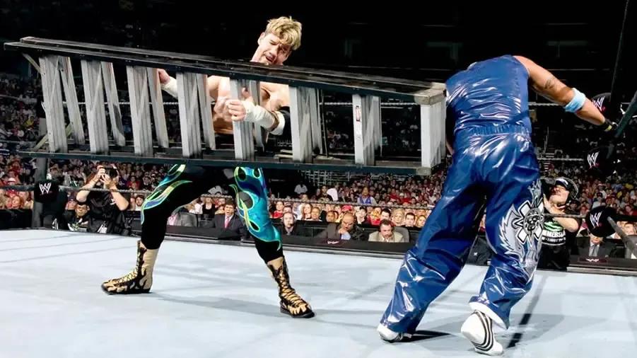 7894c3e82290999cc2ae2f3863dd4de7c1c6d694 eddie guerrero rey mysterio summerslam 2005