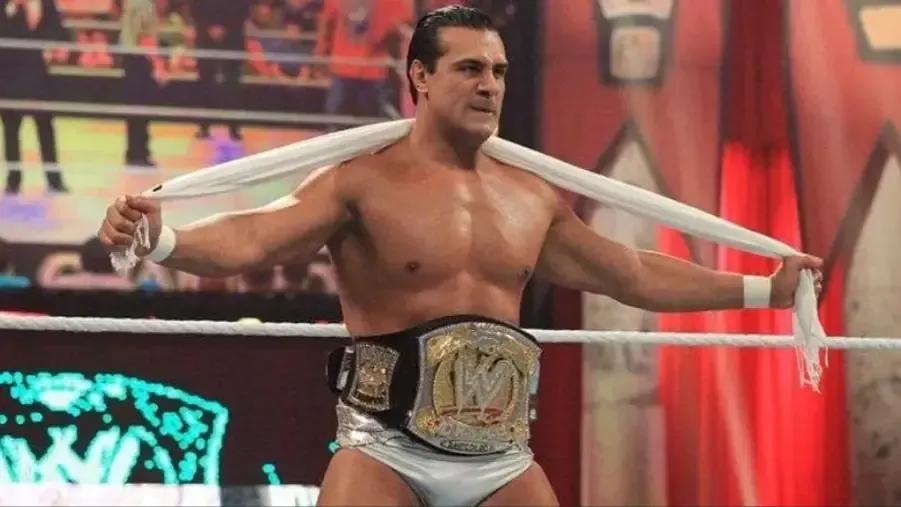 Alberto Del Rio WWE Champion.jpg