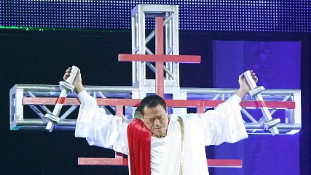 Antonio inoki crucifix