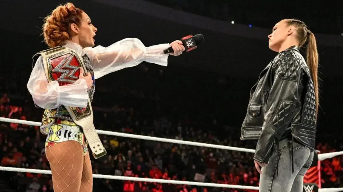 Becky Lynch - Ronda Rousey WWE RAW 2022.jpg