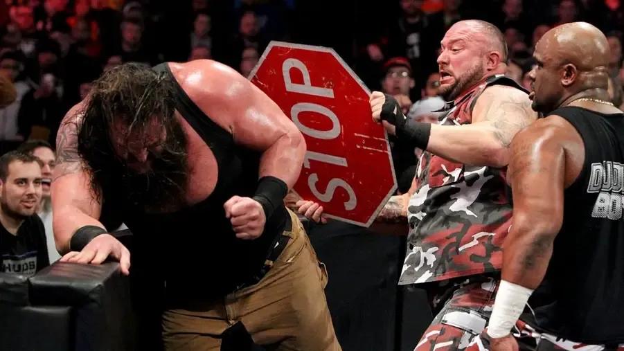 Braun Strowman Bully Ray TLC 2015.jpg