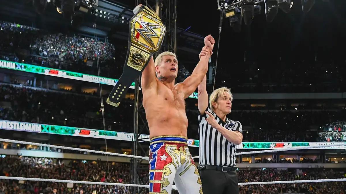 Cody Rhodes April 2024 WrestleMania 40 win.jpg