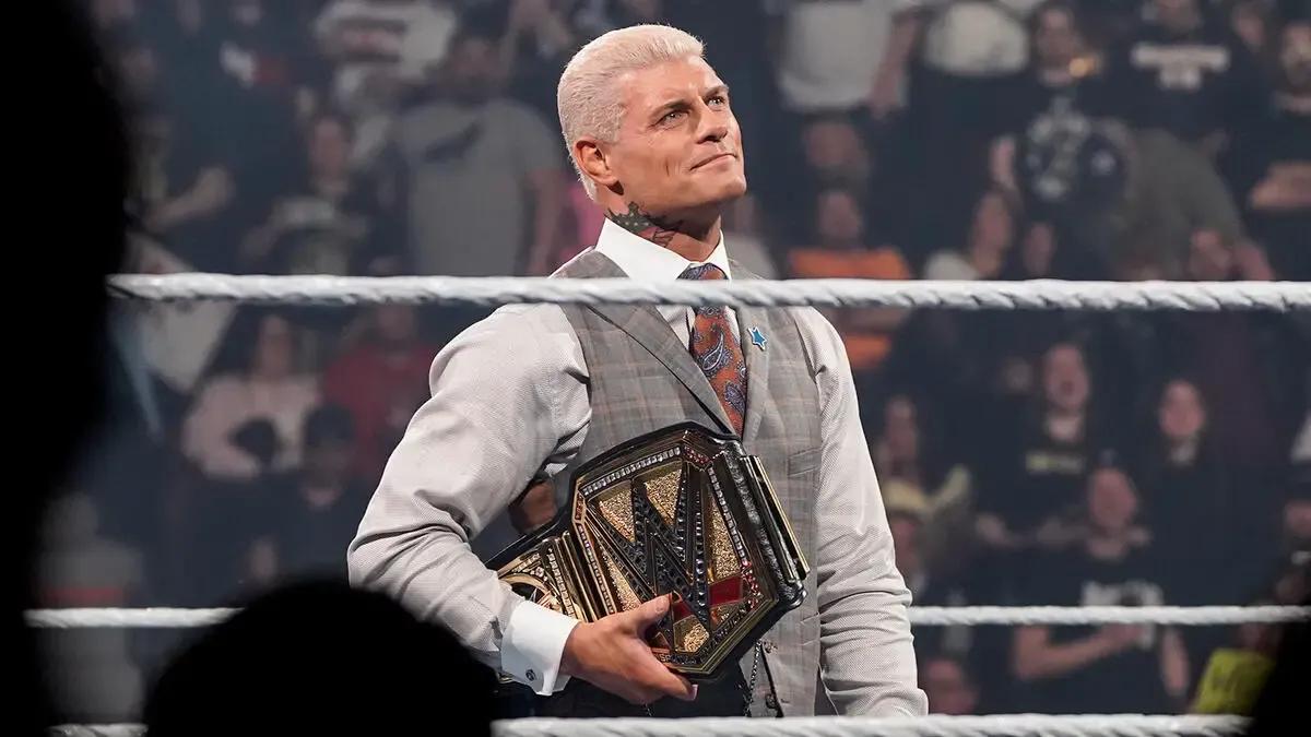 Cody Rhodes April 2024 with Undisputed WWE Title.jpg