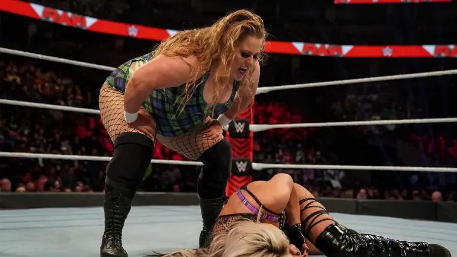 Doudrop Liv Morgan Raw 2022.jpg