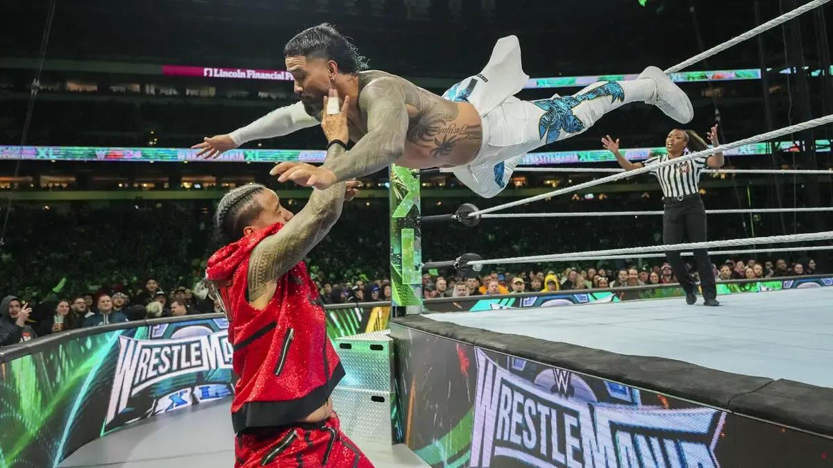 Jey Uso Jimmy Uso WrestleMania 40.jpeg