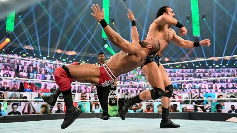 Jinder Mahal Drew McIntyre Superstar Spectacle.jpg