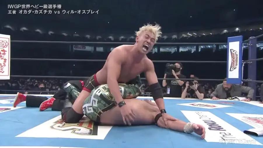 Kazuchika Okada Wrestle Kingdom 16 night two win.jpg