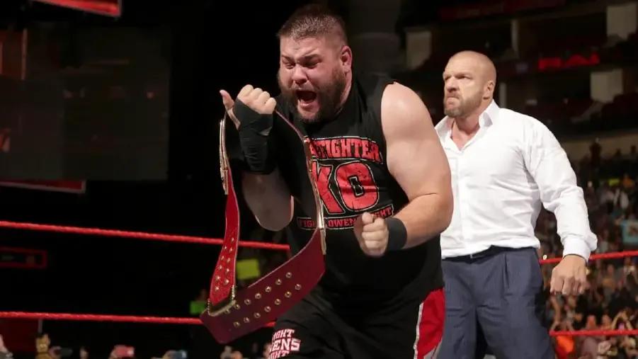 Kevin Owens Wins Universal Title 2016.jpg