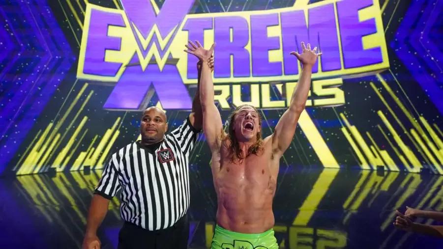 Matt Riddle Daniel Cormier Extreme Rules 2022.jpg