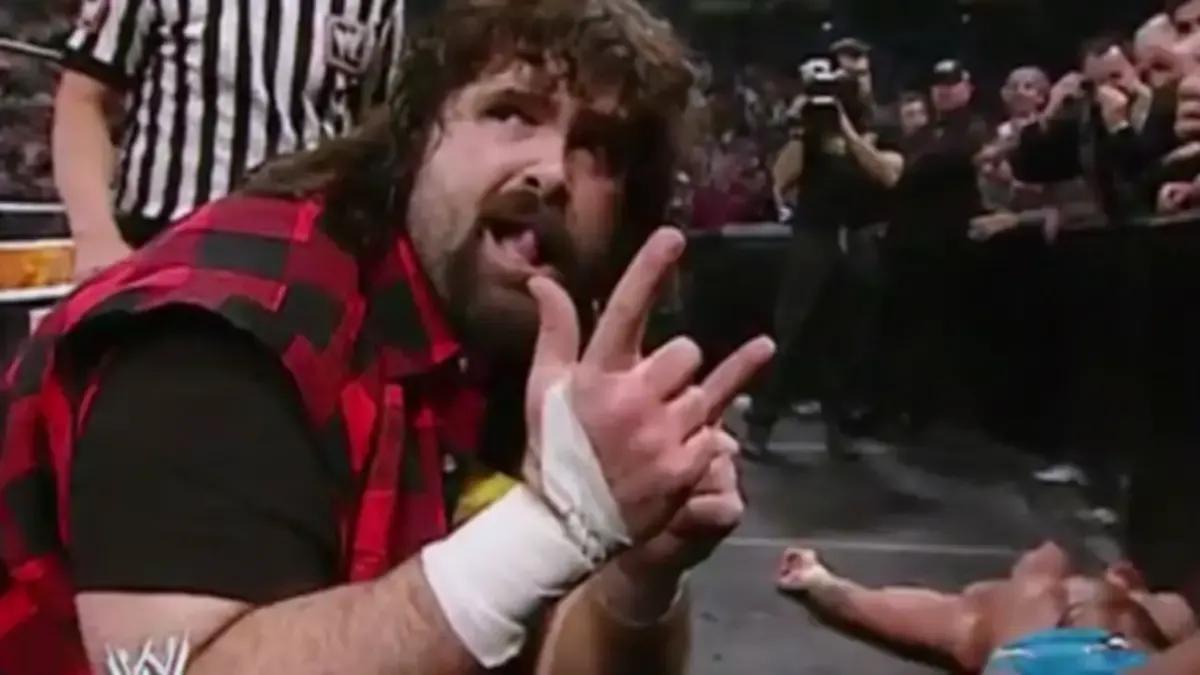 Mick foley royal rumble 2004