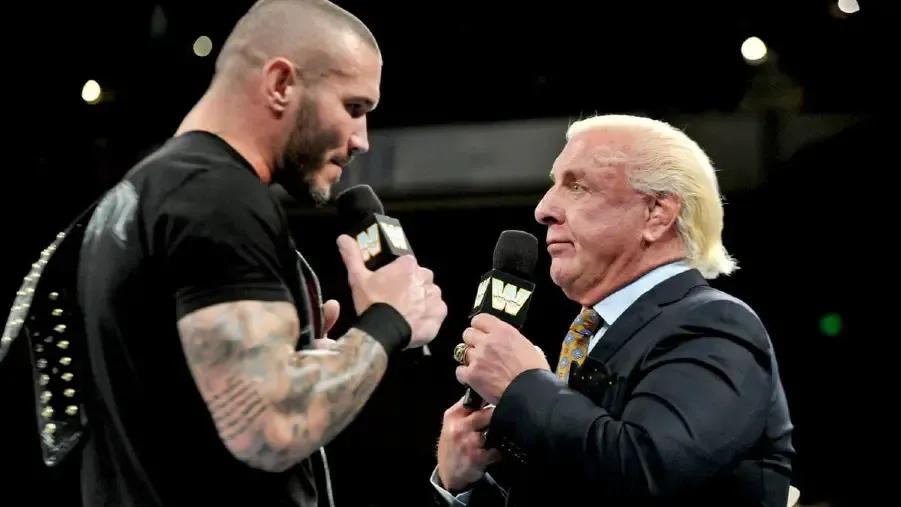 Ric Flair Randy Orton 2014.jpg