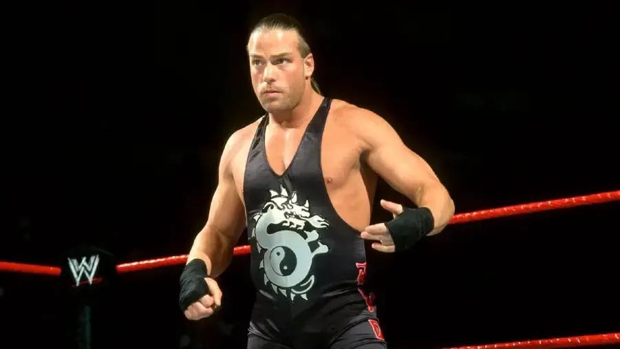 Rob Van Dam Black Singlet Dragon 2002.jpg