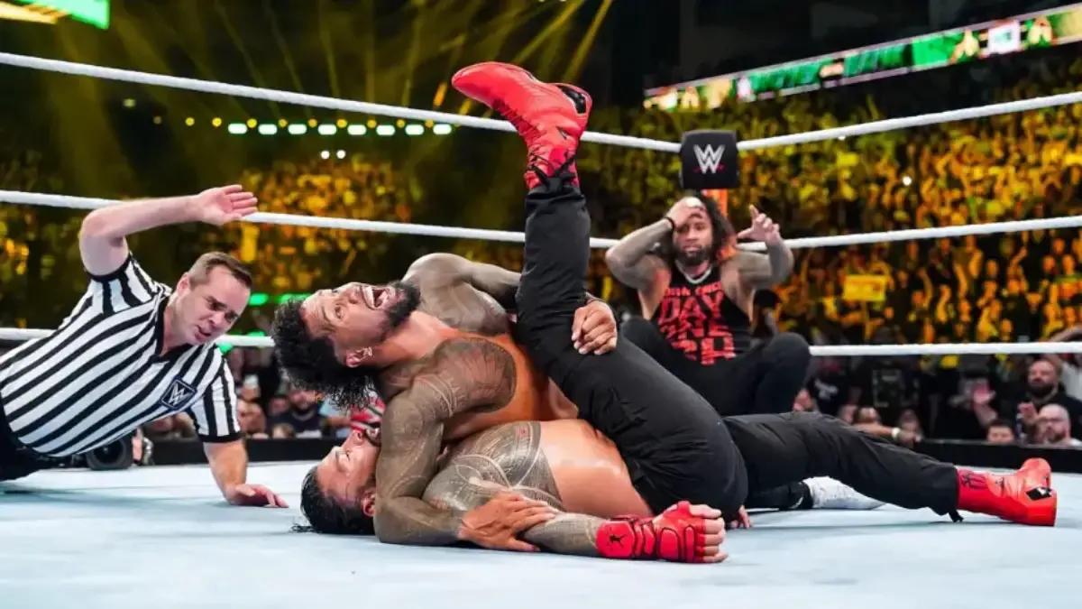 Roman Reigns Jey Uso pin Money in the Bank 2023.jpg