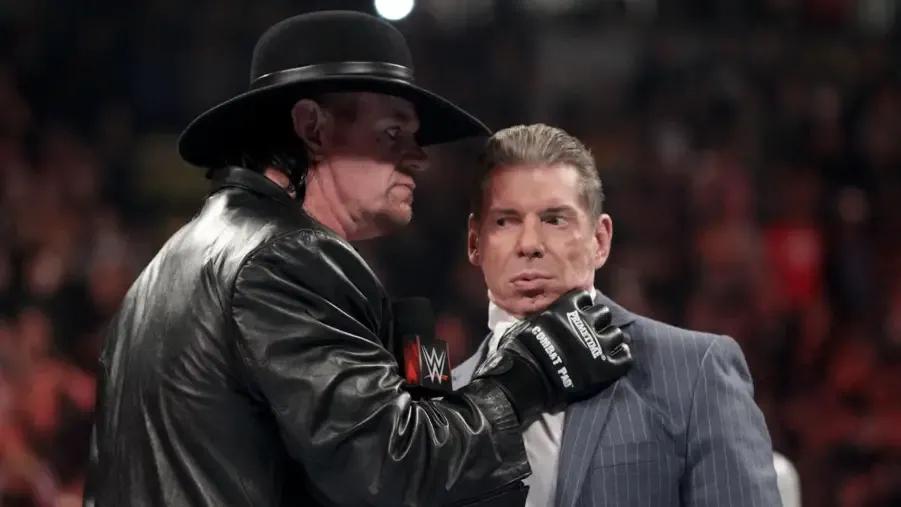 The Undertaker Vince McMahon 2016.jpg