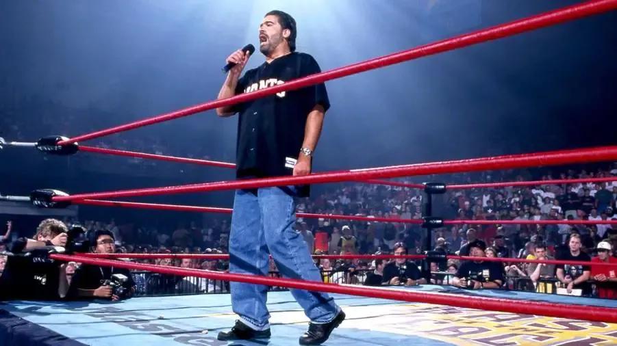 Vince_Russo_WCW_Bash_at_the_Beach_901x506.jpeg