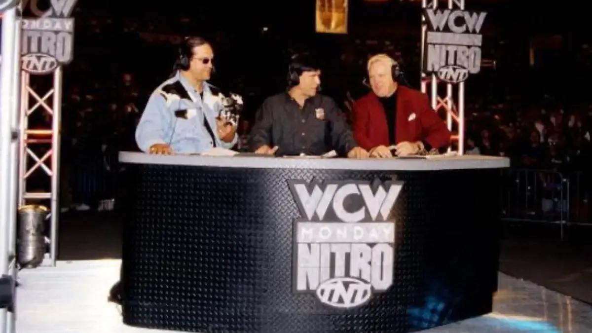 Wcw monday nitro commentary desk