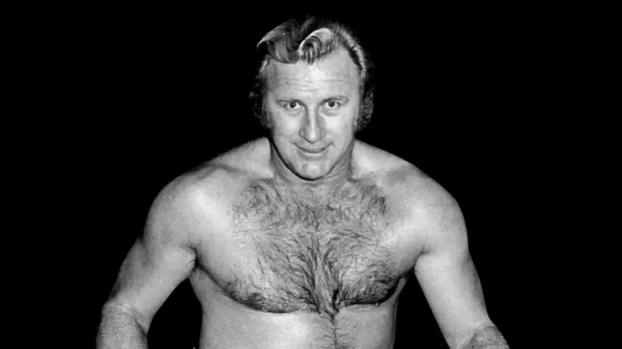 https://cultaholic.com/files/images/63a46f738de8b9b5d4bfc7abbbda16d97bde9c3e-Nick-Bockwinkel.png