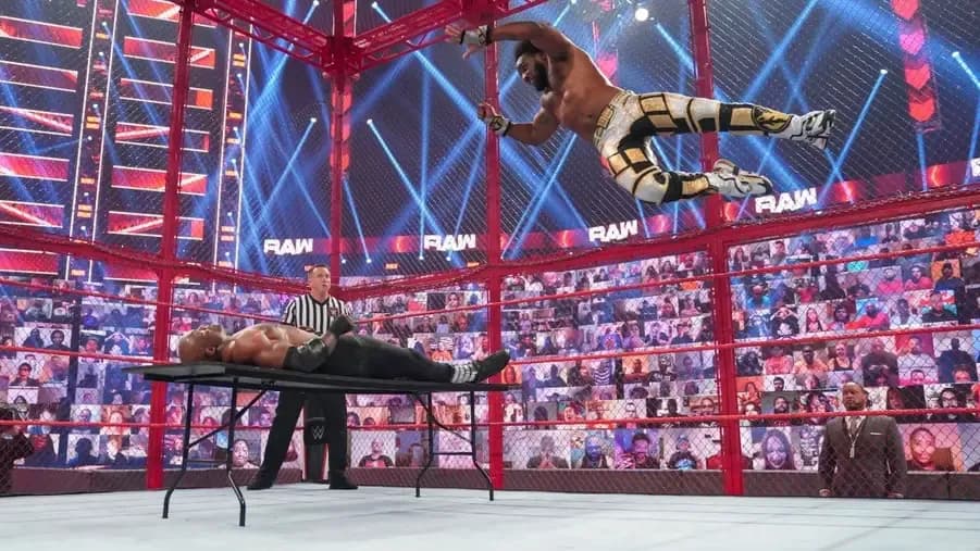 WWE Raw- Xavier Woods- Bobby Lashley- Hell In A Cell- June 2021.jpg