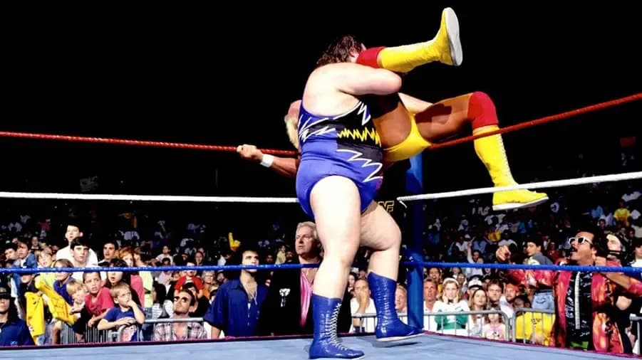 https://cultaholic.com/files/images/321ef1ebf2e7fbda3d88937242aa652f249e7fd4-earthquake-hogan-royal-rumble-1991.jpg