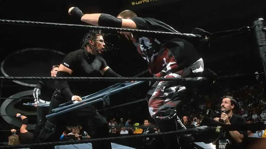 https://cultaholic.com/files/images/52a60dbd21511a037b497c10fe728b5143989b6b-matt-hardy-bubba-ray-dudley-summerslam-2000.jpg