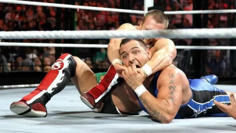 https://cultaholic.com/files/images/544c19fce5b099584705f884bcbeb4f705091bbe-Daniel-Bryan-Santino-Marella.jpg