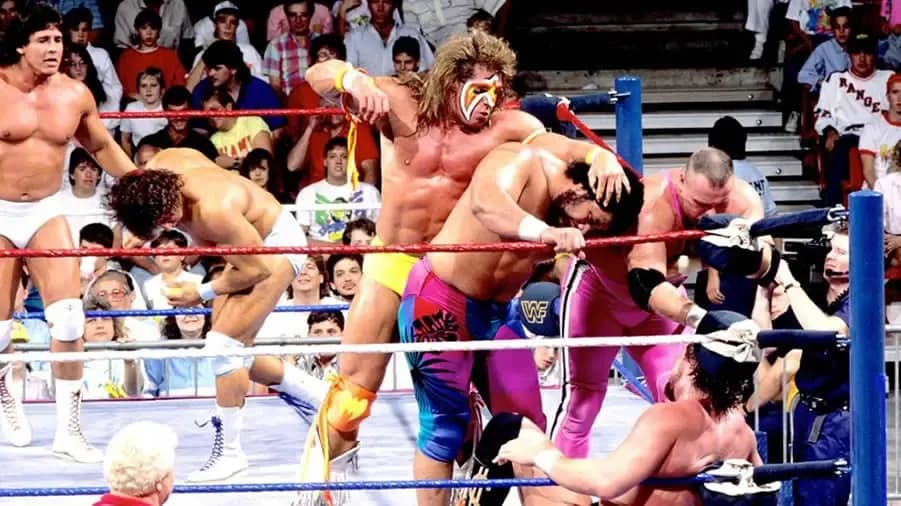https://cultaholic.com/files/images/b28749eb39a78034e82a04902e9c68ed736128a2-royal-rumble-1990-ultimate-warrior.jpg